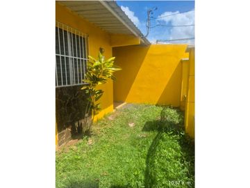 VENDO CASA EN CHORRERA BARRIO COLÓN JARDINES DE MASTRANTO
