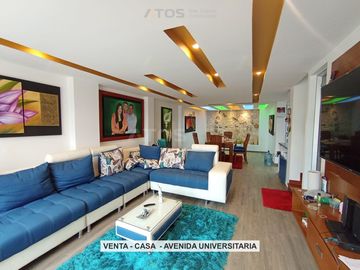 CASA en VENTA en Tunja AVENIDA UNIVERSITARIA - VIVA