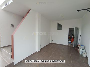 CASA en VENTA en Tunja AVENIDA UNIVERSITARIA - VIVA