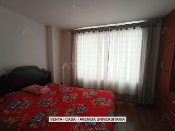 CASA en VENTA en Tunja AVENIDA UNIVERSITARIA - VIVA