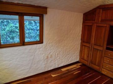 Casa en Venta en La Carcaña, Puebla.