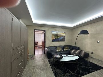 Avenida real del country Departamento en venta en Lomas Country Club