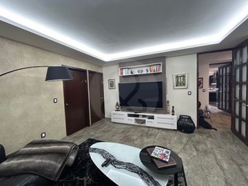 Avenida real del country Departamento en venta en Lomas Country Club