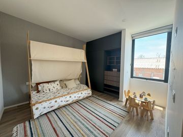 Casa nueva en venta  por Vialidad López Portillo, fraccionamiento residencial cerca del aeropuerto de Toluca, parque Toluca 2000 y Plaza Santin.