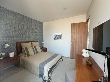 Casa nueva en venta  por Vialidad López Portillo, fraccionamiento residencial cerca del aeropuerto de Toluca, parque Toluca 2000 y Plaza Santin.
