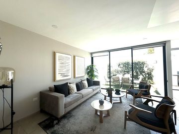 Casa nueva en venta  por Vialidad López Portillo, fraccionamiento residencial cerca del aeropuerto de Toluca, parque Toluca 2000 y Plaza Santin.