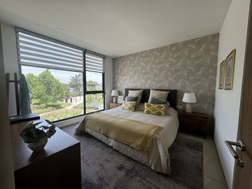 Casa nueva en venta  por Vialidad López Portillo, fraccionamiento residencial cerca del aeropuerto de Toluca, parque Toluca 2000 y Plaza Santin.