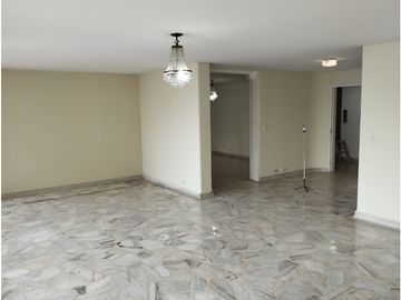 Magnífico Apartamento  Edificio las Fuentes  Granada