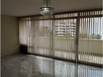 Magnífico Apartamento  Edificio las Fuentes  Granada