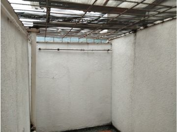 Vendo estupenda casa en copropiedad oeste cali