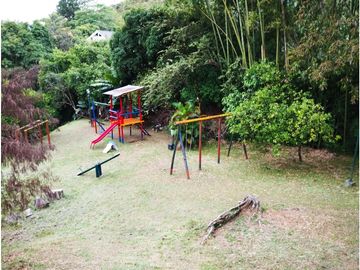 Vendo estupenda casa en copropiedad oeste cali