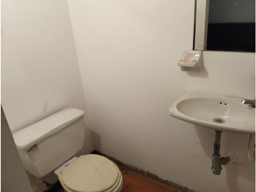 Vendo estupenda casa en copropiedad oeste cali