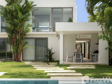5 Bedroom Luxury Pool Villa for Sale