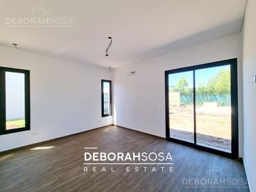 Casa en venta o alquiler 5 ambientes pileta Country Club San Sebastian Pilar