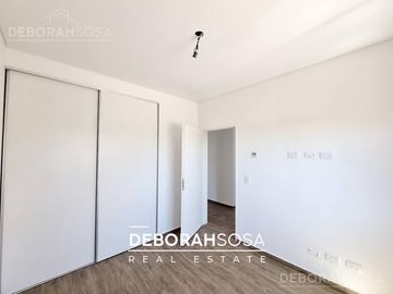 Casa en venta o alquiler 5 ambientes pileta Country Club San Sebastian Pilar