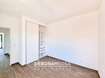 Casa en venta o alquiler 5 ambientes pileta Country Club San Sebastian Pilar