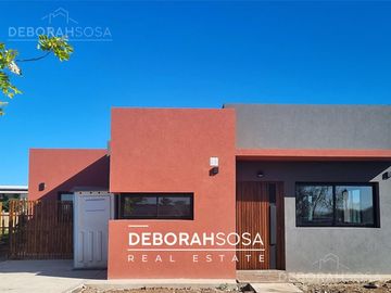 Casa en venta o alquiler 5 ambientes pileta Country Club San Sebastian Pilar