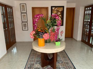 Casa en venta en fraccionamiento en frente a Perisur