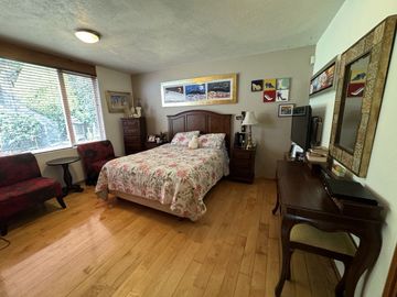 Casa en venta en fraccionamiento en frente a Perisur