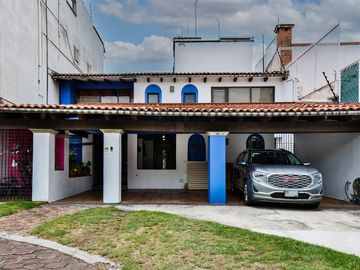 VENTA CASA EN COLINAS DEL BOSQUE
