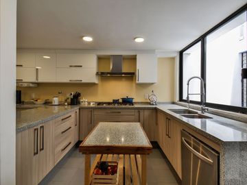 VENTA CASA EN COLINAS DEL BOSQUE