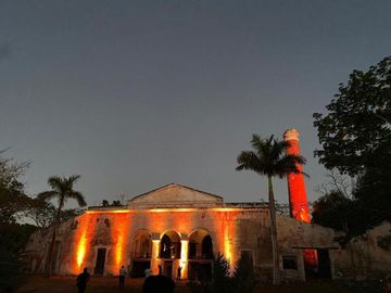 Hacienda de 300 ha y cenote privado, en venta en Tecoh