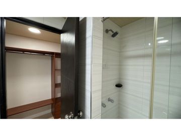 Casa de dos pisos en venta Barrio Caña Real Palmira Valle Colombia
