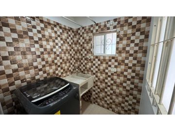 Casa de dos pisos en venta Barrio Caña Real Palmira Valle Colombia