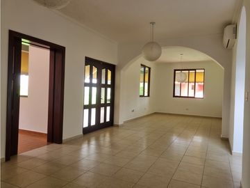 Venta / Alquiler casa Camino de cruces (PD)
