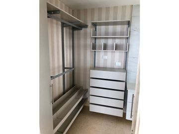 VENTA  APARTAMENTO EN AVENIDA BALBOA CON VISTA AL MAR PH YOO ML