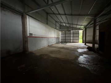Vendo Casa con Galpón en Concepción del Uruguay, Entre Ríos