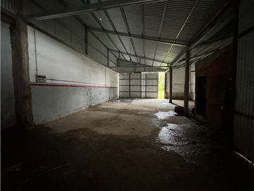 Vendo Casa con Galpón en Concepción del Uruguay, Entre Ríos
