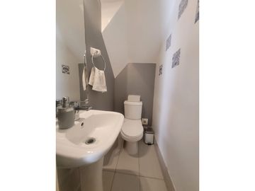Casa en venta 4D+3b+piscina+jardin con terreno en Alto Macúl