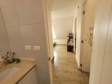 Casa en venta 4D+3b+piscina+jardin con terreno en Alto Macúl