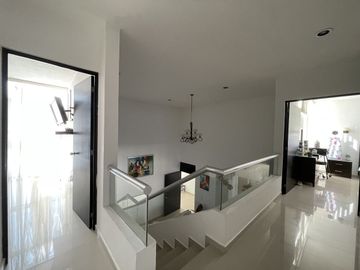 CASA EN VENTA EQUIPADA EN ALTABRISA MERIDA.