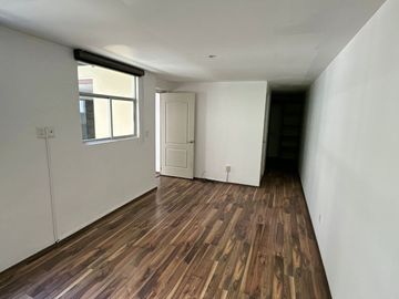 ¡Oportunidad única en Lomas de San Mateo!