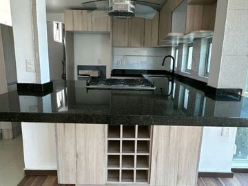 ¡Oportunidad única en Lomas de San Mateo!