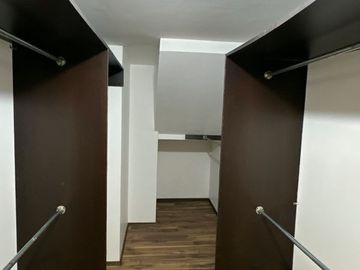 ¡Oportunidad única en Lomas de San Mateo!