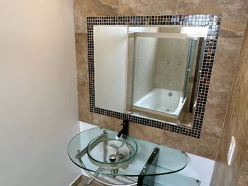 ¡Oportunidad única en Lomas de San Mateo!