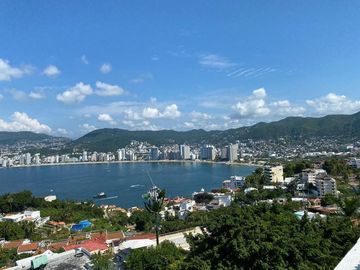 HERMOSA VILLA EN ACAPULCO DIAMANTE