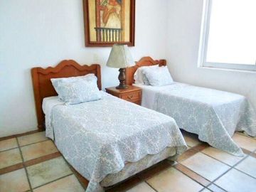 HERMOSA VILLA EN ACAPULCO DIAMANTE