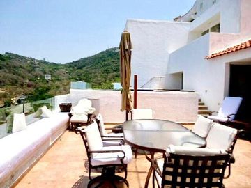 HERMOSA VILLA EN ACAPULCO DIAMANTE