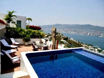HERMOSA VILLA EN ACAPULCO DIAMANTE