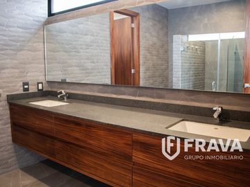 VENTA DE CASA EN RESERVA REAL