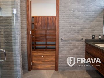 VENTA DE CASA EN RESERVA REAL