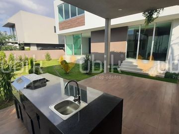 COTO LOMAS -  RESIDENCIA ESPECTACULAR COTO PRIVADO COLINAS DE SAN JAVIER ZAPOPAN