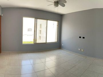 Residencial Miravalle CASA en VENTA, precio de oportunidad