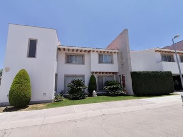 Residencial Miravalle CASA en VENTA, precio de oportunidad