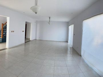 Residencial Miravalle CASA en VENTA, precio de oportunidad