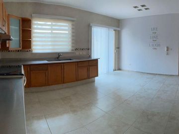 Residencial Miravalle CASA en VENTA, precio de oportunidad